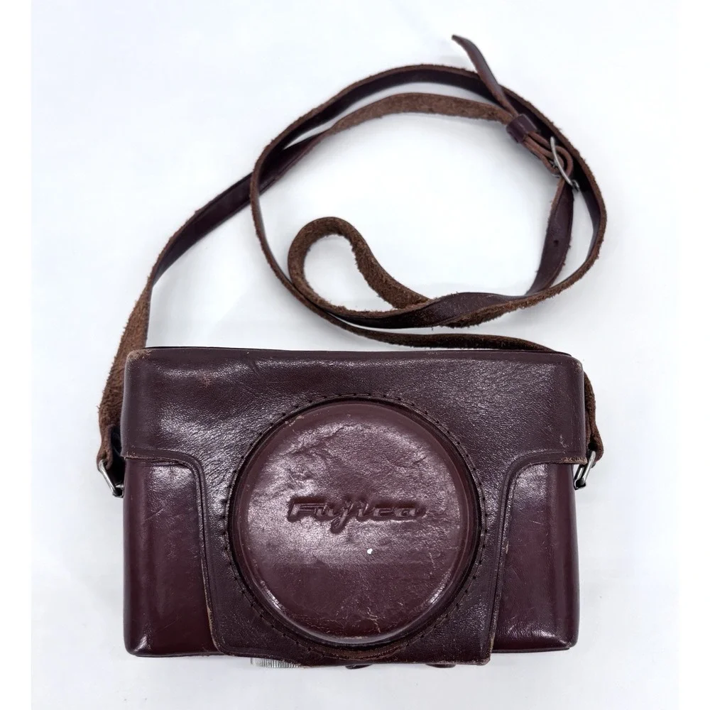 Vintage Fujica 35 Automagic 35mm Film Camera Fujinar-K Lens Leather Case